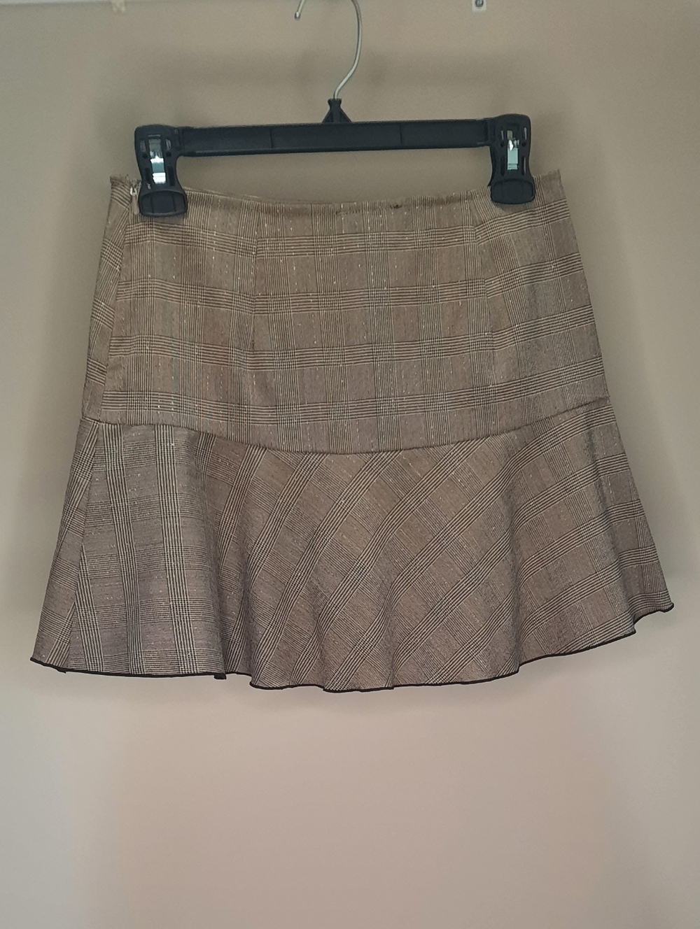 Iz Byer Metallic Thread Accents Drop Waist Mini Skirt - Picture 4 of 6